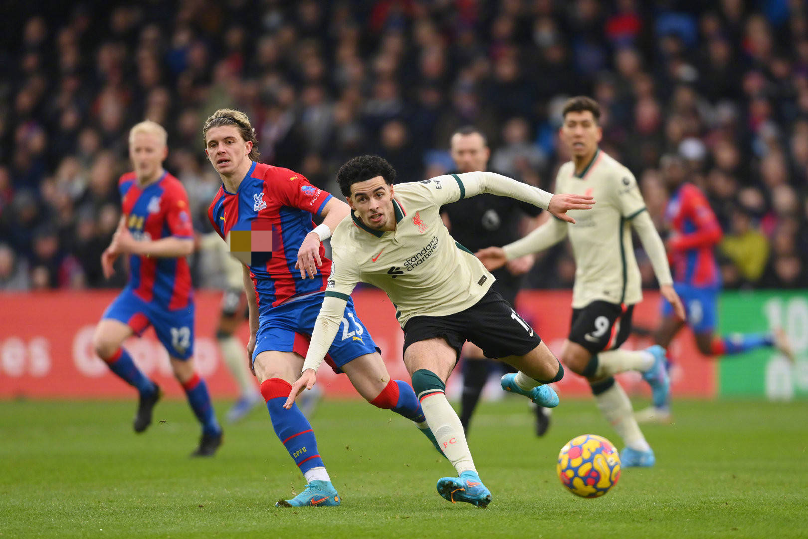 断崭露头角 断崭露头角